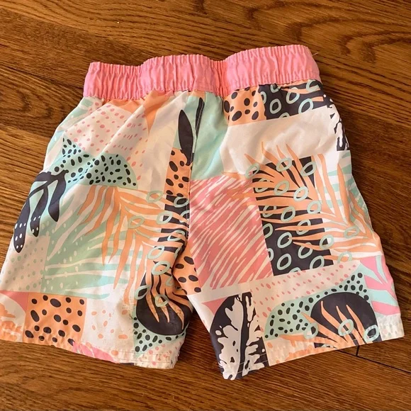 Size 4 Bathing Suit Bundle Disney Green Rashguard Swimwear Elsa Anna Swim Shirt - Picture 7 of 13